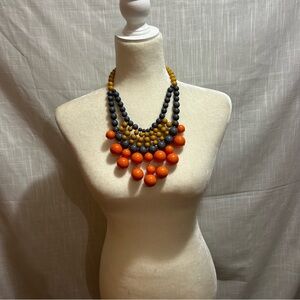 Statement necklace